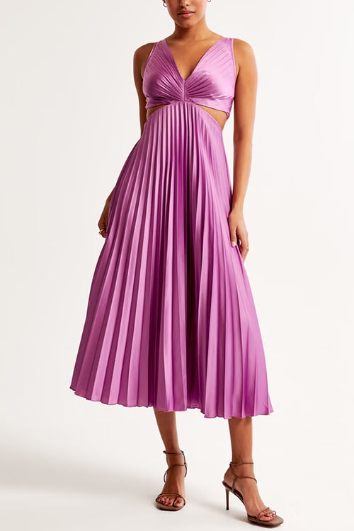 Mila | Flowy Pleated Maxi Dress