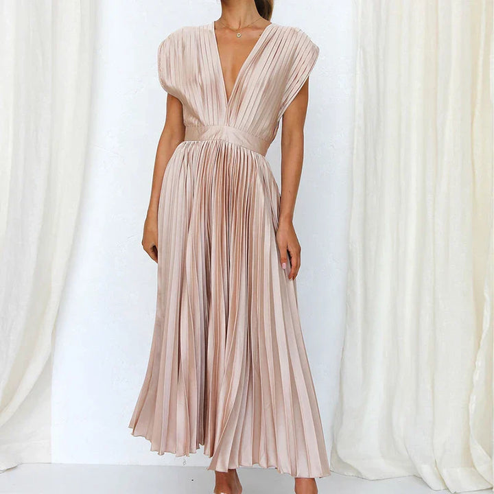 Clara | Pleated Sleeveless Midi Dress