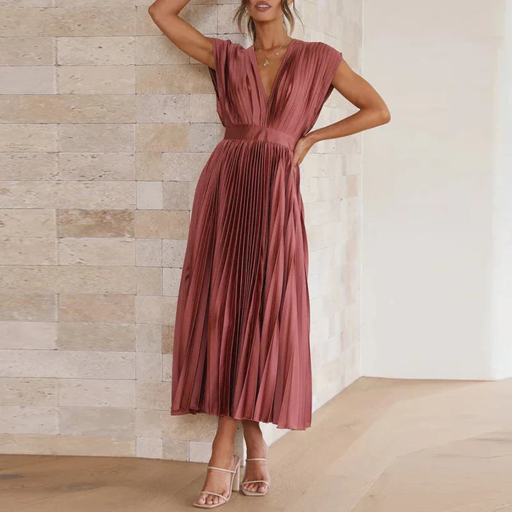 Clara | Pleated Sleeveless Midi Dress